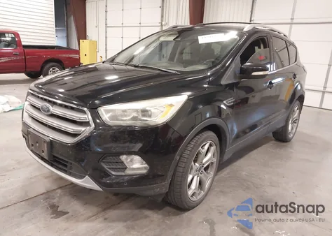 2017 Ford Escape Titanium z USA, uszkodzony, nr VIN 1FMCU9JD9HUA32064